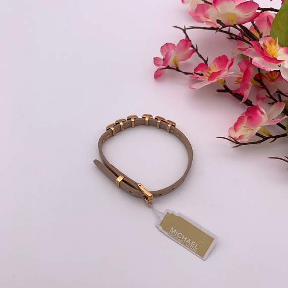 Michael Kors Leather Pyramid Stud Bracelet Brown - Picture 4 of 6